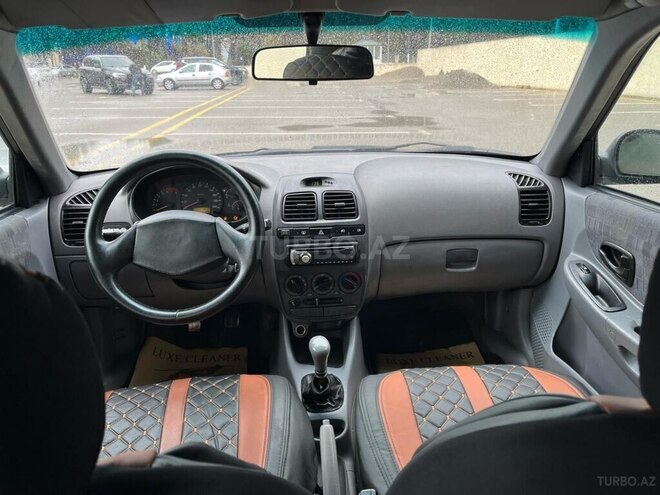 Hyundai Accent 2005, 320,000 km - 1.5 l - Xırdalan