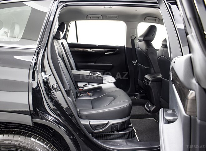 Toyota Highlander 2025, 0 km - 2.5 l - Bakı
