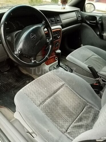 Opel Vectra 1996, 314,000 km - 2.0 l - Sumqayıt