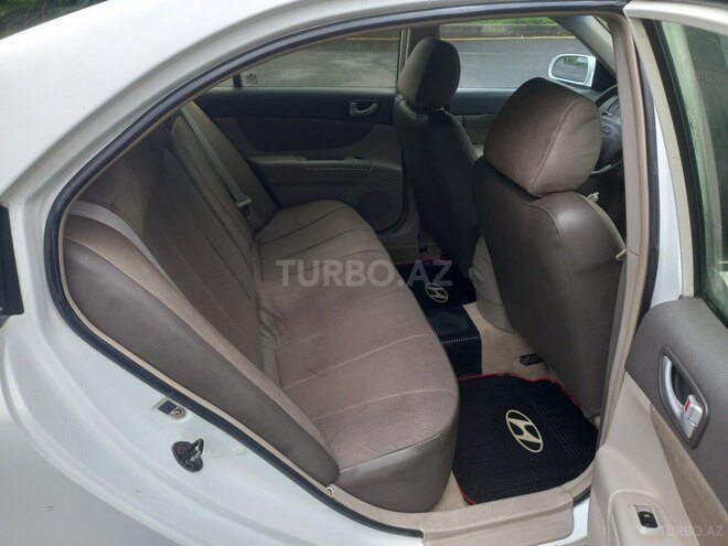 Hyundai Sonata 2005, 237,000 km - 2.4 l - Qax