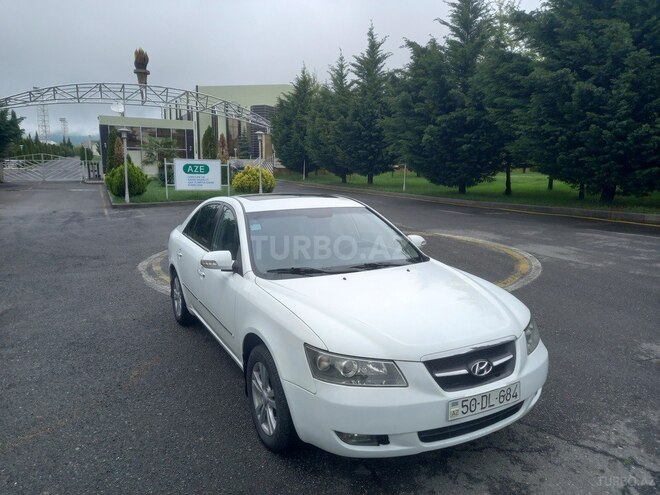 Hyundai Sonata 2005, 237,000 km - 2.4 l - Qax