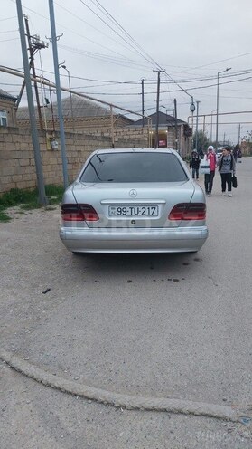 Mercedes E 220 d 1999, 420,000 km - 2.2 l - Bakı