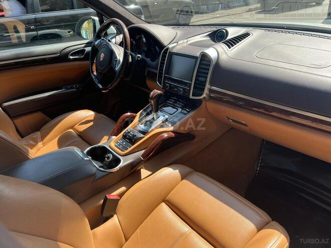 Porsche Cayenne GTS 2012, 45,000 km - 4.8 l - Bakı