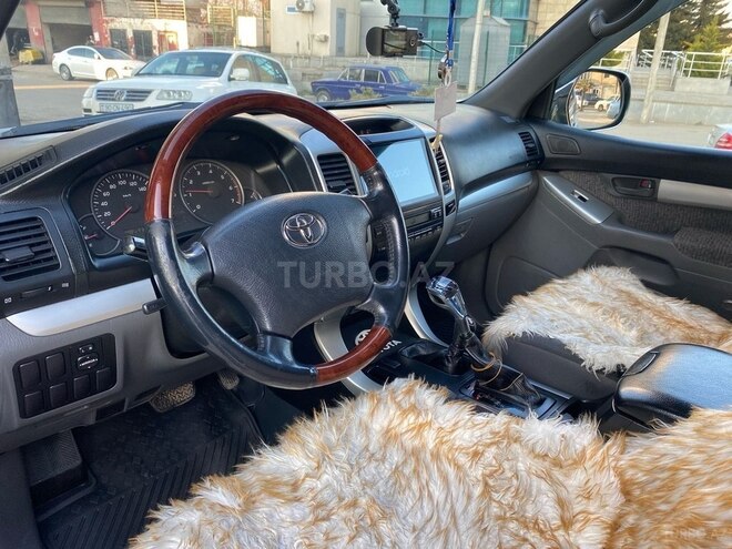 Toyota Land Cruiser Prado 2005, 273,000 km - 2.7 л - Astara