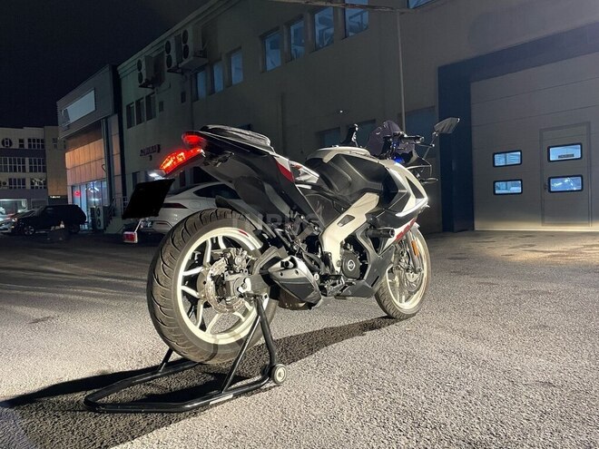 Bajaj Pulsar RS 200 2023, 25,000 km - 0.2 l - Bakı