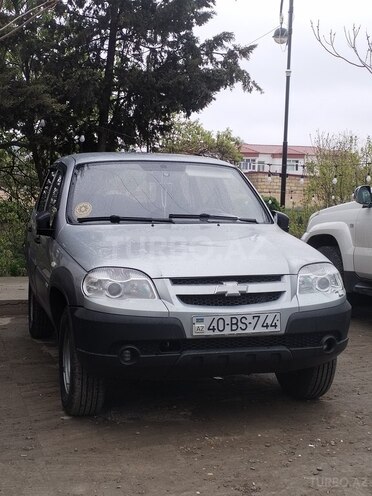 Chevrolet Niva 2014, 103,000 km - 1.7 l - Quba