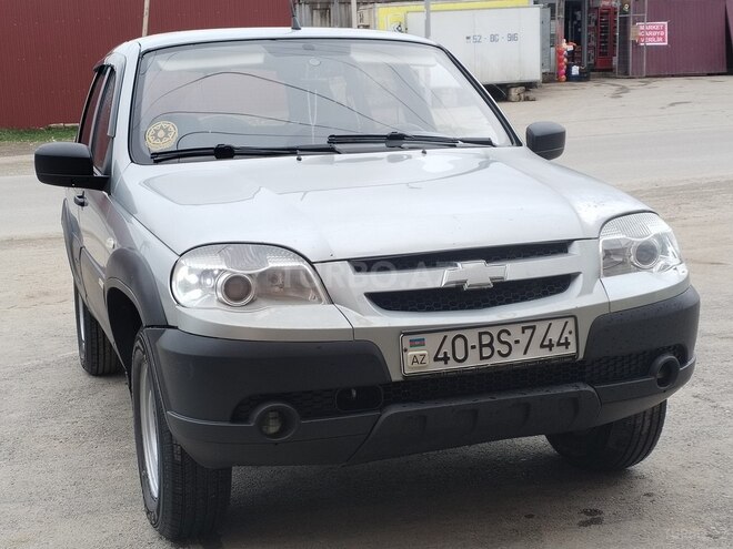 Chevrolet Niva 2014, 103,000 km - 1.7 l - Quba