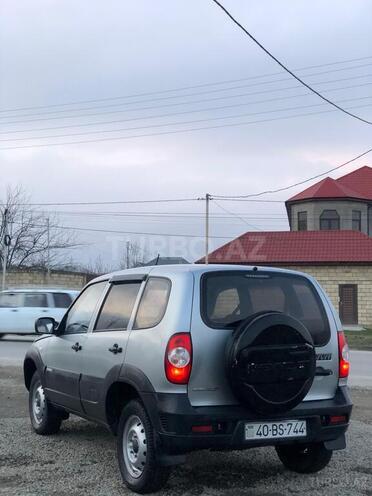 Chevrolet Niva 2014, 103,000 km - 1.7 l - Quba