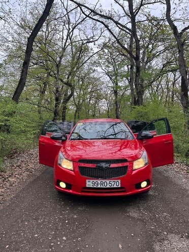 Chevrolet Cruze 2015, 290,000 km - 1.4 l - Quba