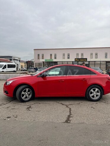 Chevrolet Cruze 2015, 290,000 km - 1.4 l - Quba