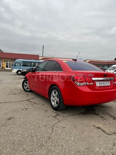 Chevrolet Cruze 2015, 290,000 km - 1.4 l - Quba