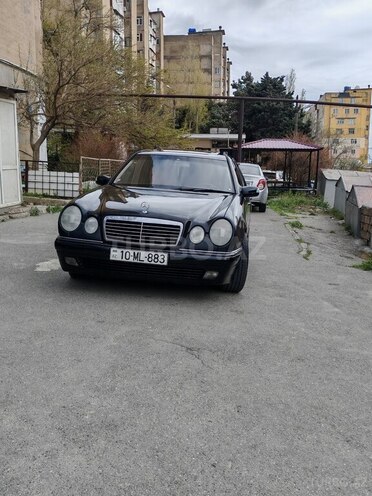 Mercedes E 280-3