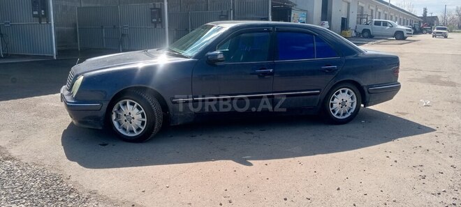 Mercedes C 220 d 2000, 385,000 km - 2.2 л - Xaçmaz