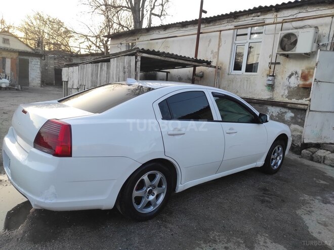 Mitsubishi Galant 2008, 875,600 km - 2.4 l - Bakı