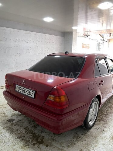 Mercedes C 250 d 1994, 446,800 km - 2.5 l - Bakı