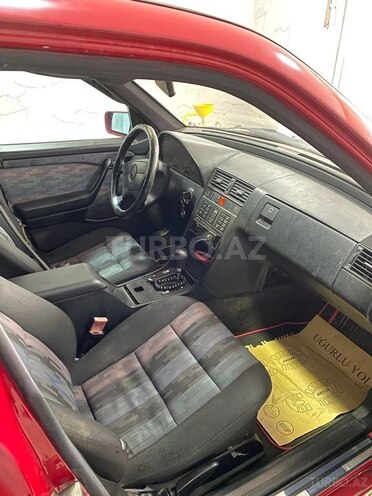 Mercedes C 250 d 1994, 446,800 km - 2.5 l - Bakı