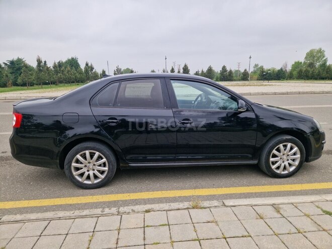Volkswagen Jetta 2007, 294,000 km - 1.6 л - Bakı