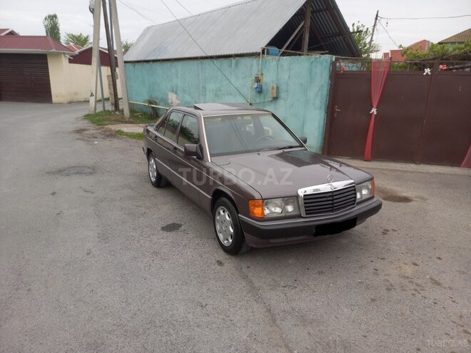 Mercedes 190 1991, 268,000 km - 2.0 l - Bərdə