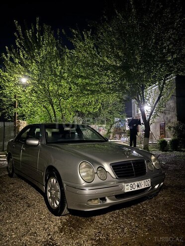 Mercedes E 220 d 2001, 461,000 km - 2.2 l - Bakı