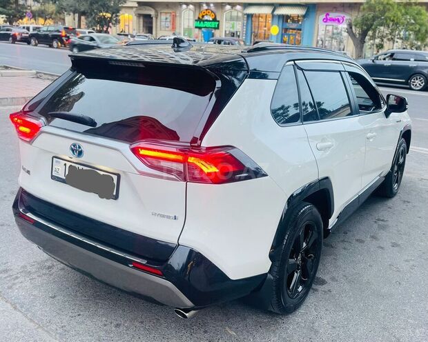 Toyota RAV4 2021, 45,000 km - 2.5 l - Bakı