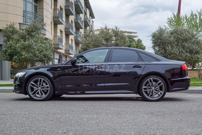 Audi A6 2018, 109,214 km - 2.0 л - Bakı