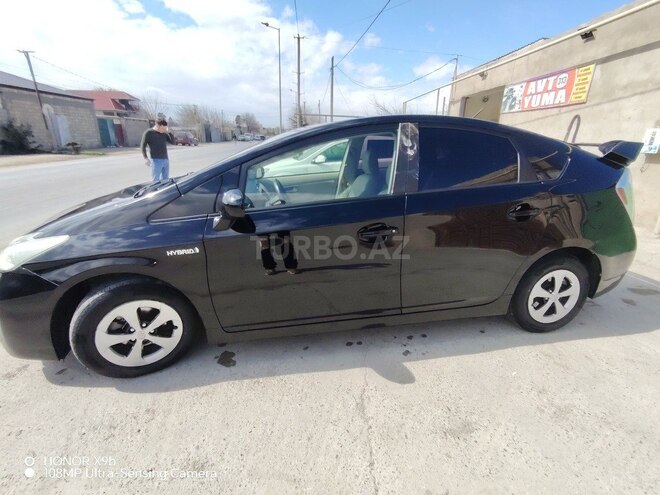 Toyota Prius 2015, 357,472 km - 1.8 l - Sumqayıt