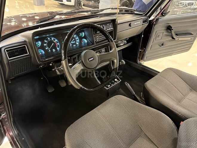 LADA (VAZ) 2107-8