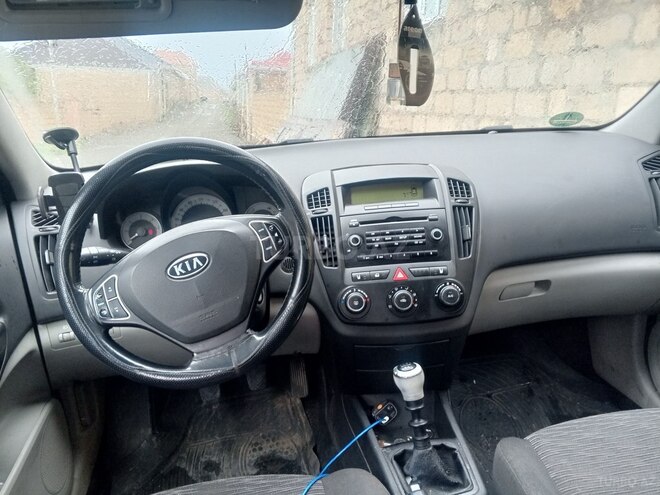 Kia Ceed 2007, 460,000 km - 1.6 l - Göygöl
