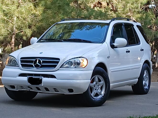Mercedes ML 320 4MATIC 2001, 320,000 km - 3.2 l - Sumqayıt