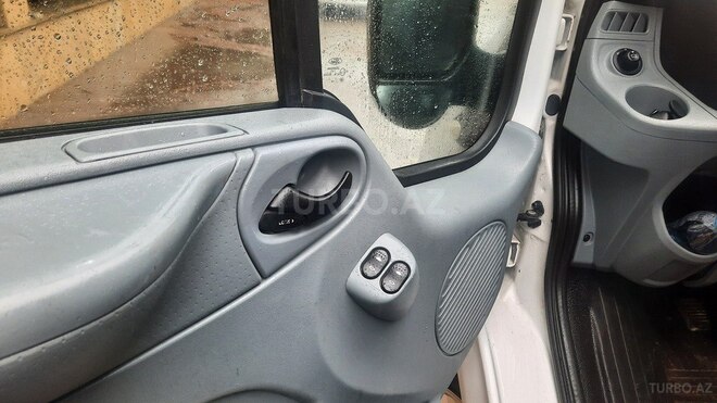 Ford Transit 2009, 156,000 km - 2.2 l - Bakı