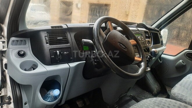 Ford Transit 2009, 156,000 km - 2.2 l - Bakı