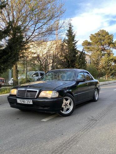 Mercedes C 200 1995, 238,565 km - 2.0 л - Bakı