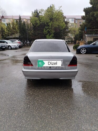 Mercedes C 220 d 1998, 419,086 km - 2.2 л - Sumqayıt