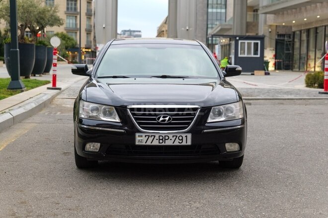 Hyundai Sonata-6