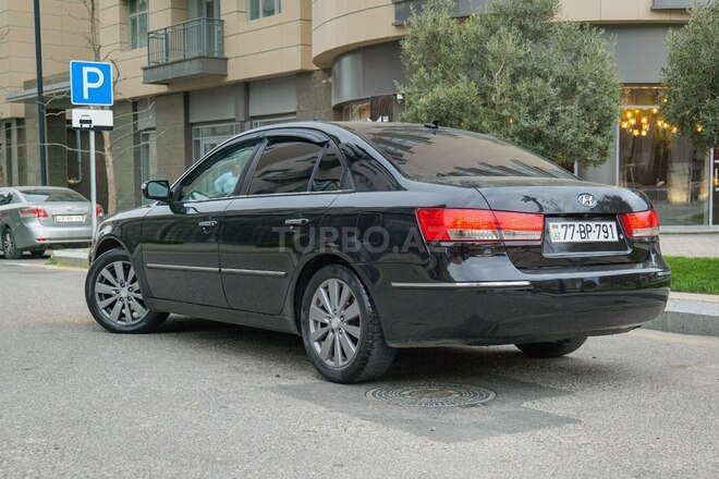 Hyundai Sonata-10