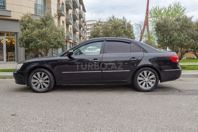 Hyundai Sonata-3