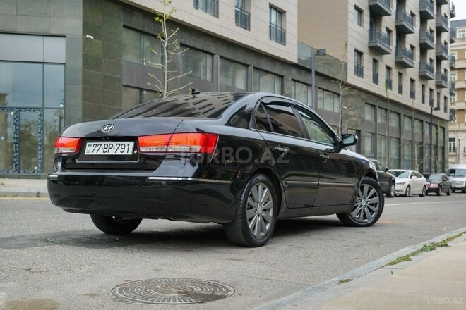 Hyundai Sonata-9