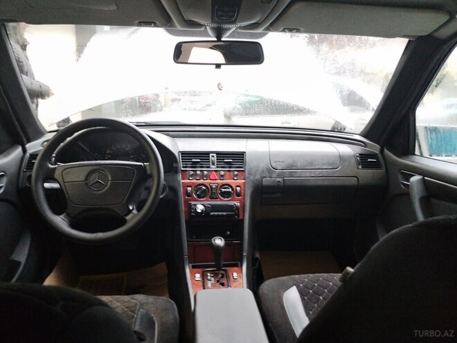 Mercedes C 220 d 1998, 419,086 km - 2.2 л - Sumqayıt