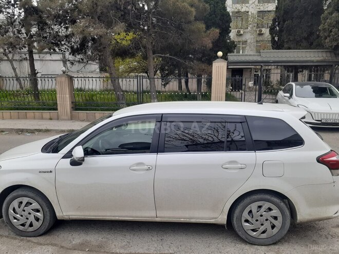 Toyota Corolla Fielder 2017, 167,000 km - 1.5 л - Bakı