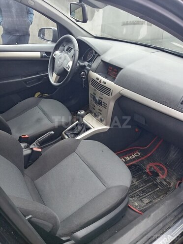 Opel Astra 2007, 233,340 km - 1.4 l - Göygöl