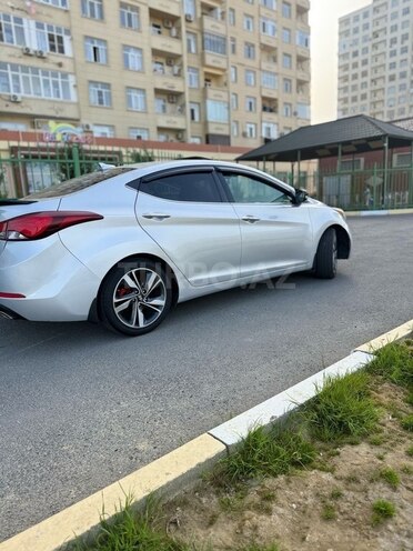 Hyundai Elantra 2015, 180,410 km - 1.8 l - Bakı
