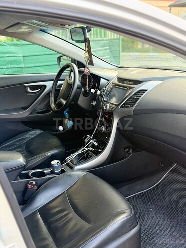 Hyundai Elantra 2015, 180,410 km - 1.8 l - Bakı