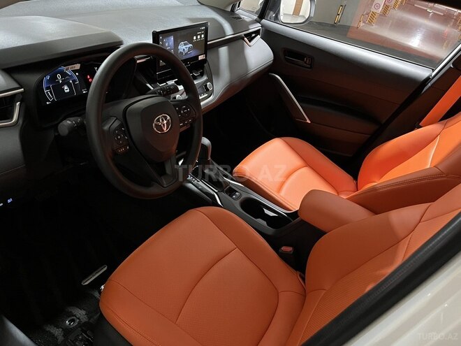 Toyota Corolla Cross 2024, 0 km - 2.0 l - Bakı