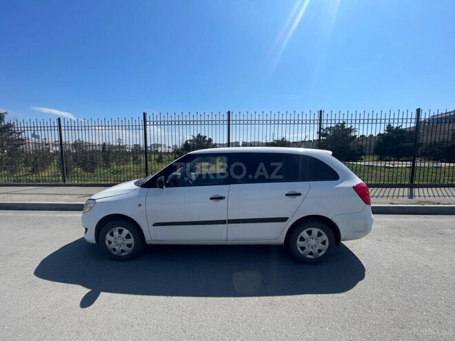 Skoda Fabia 2012, 330,000 km - 1.2 l - Bakı