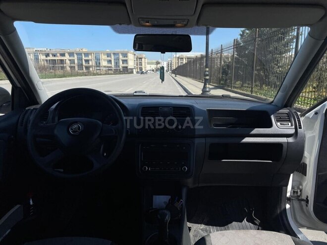 Skoda Fabia 2012, 330,000 km - 1.2 l - Bakı