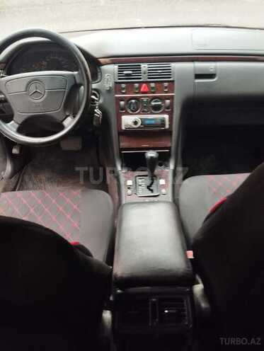 Mercedes E 290 1997, 234,845 km - 2.9 l - Bakı