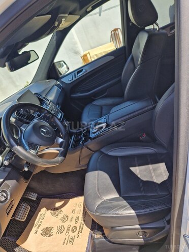 Mercedes GLE 350 4MATIC 2018, 180,000 km - 3.0 л - Bakı