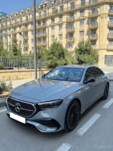 Mercedes E 300 e 4MATIC 2023, 15,000 km - 2.0 l - Bakı
