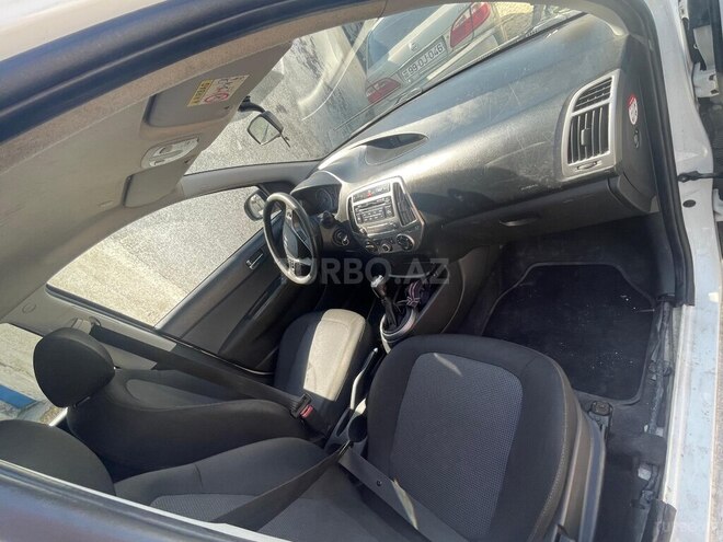 Hyundai i20 2014, 240,000 km - 1.1 l - Bakı