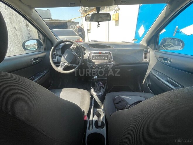 Hyundai i20 2014, 240,000 km - 1.1 l - Bakı